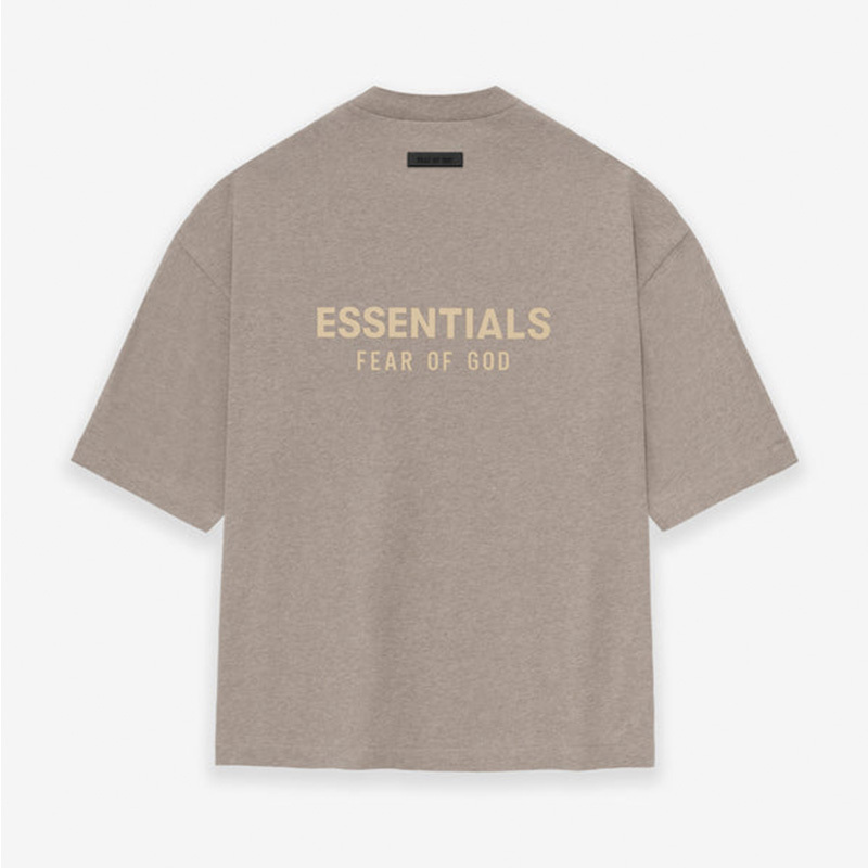 FW23 V-neck S-Shirt Cloud Collection Essentials