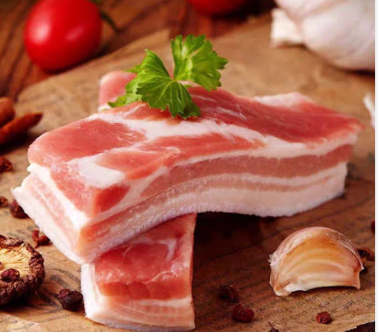 整板带皮五花肉1kg（日本产）