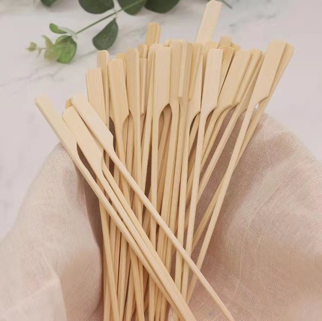 Custom logo Gun Shaped Flat Bamboo Skewers hamburger pick Flat Bamboo Skewer With Handle
