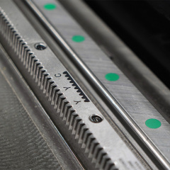 Laser cutting machine