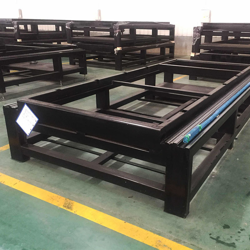 Laser cutting machine