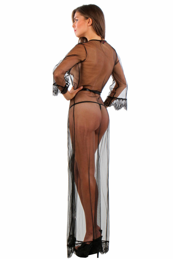 Déshabillé long en tulle avec détails en dentelle