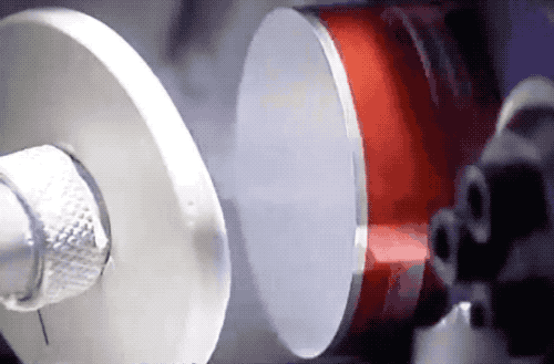 Anti-corrosion coating on the inner wall of aluminum cans