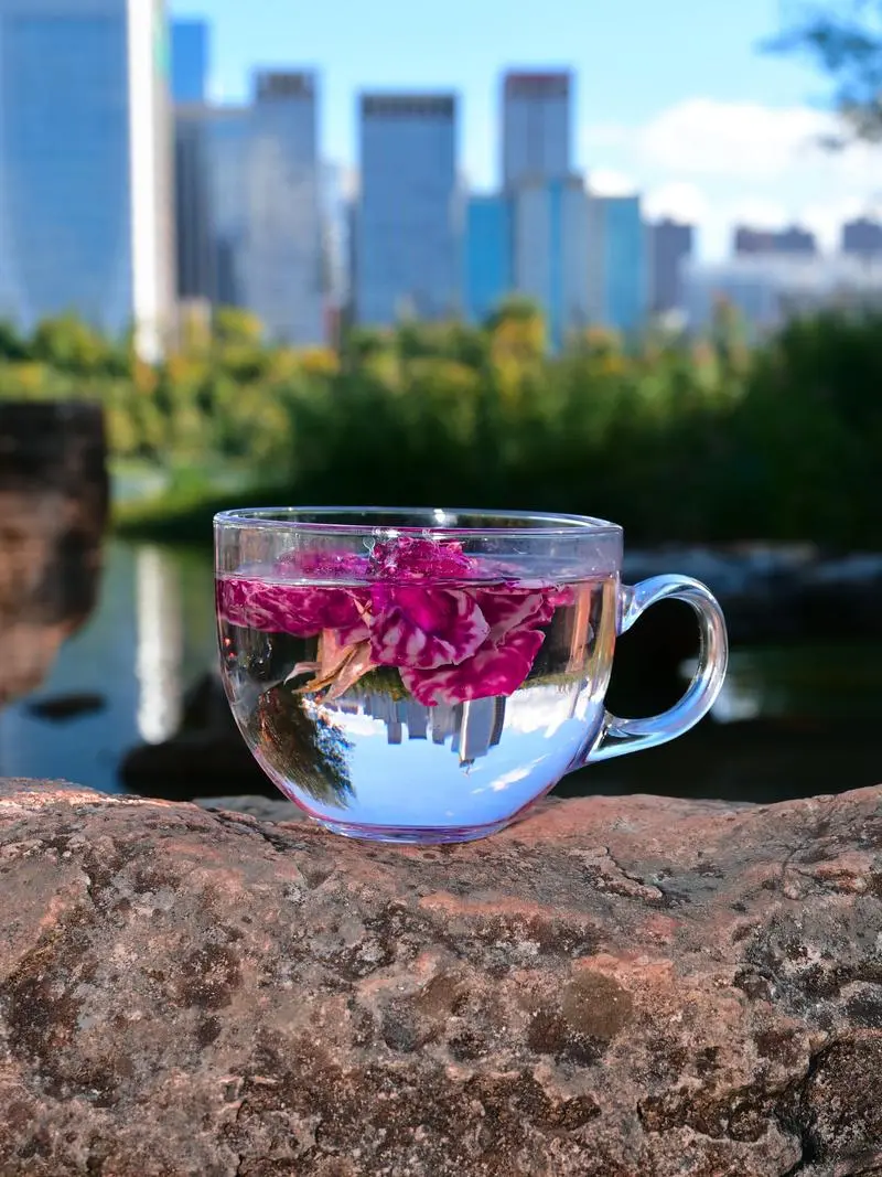 Rose tea