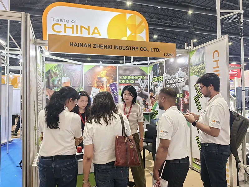 Zhenxi employees always maintained full enthusiasm to serve customers