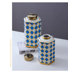 JLHX108 Hot sale ceramic jar with golden lid