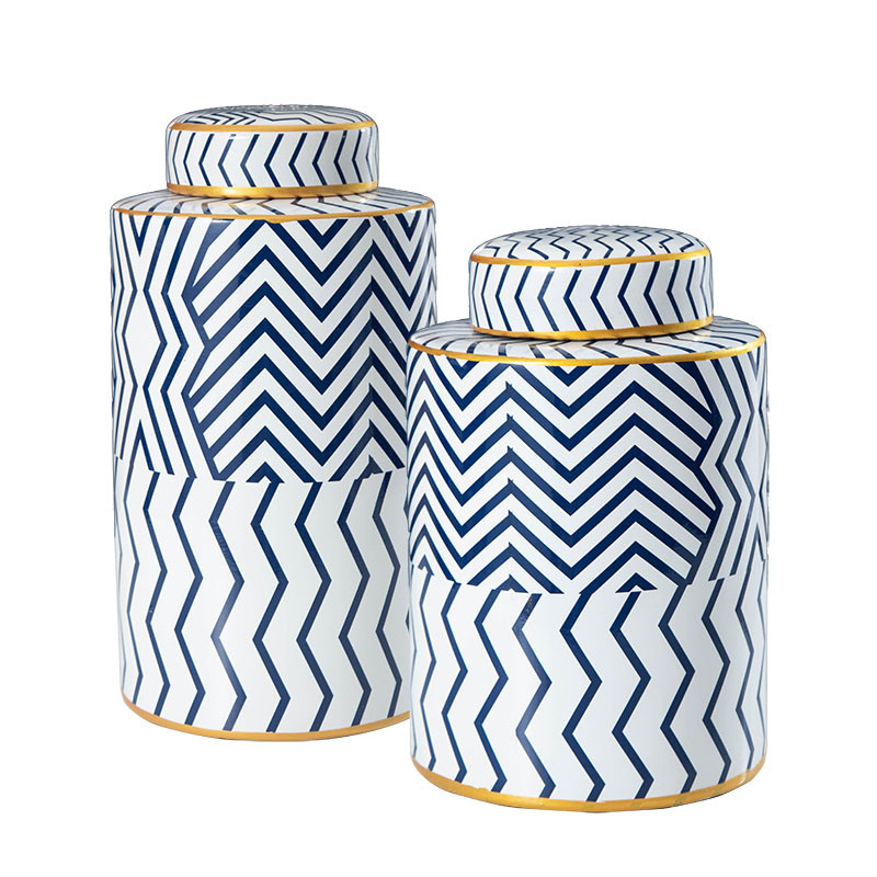 JLHX113 Blue and white home decoration ceramic vase with lid with hand painted gold rim