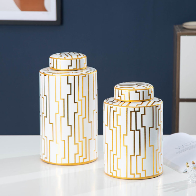 JLHX120 Ceramic decorative Jars with lid in gold pattern