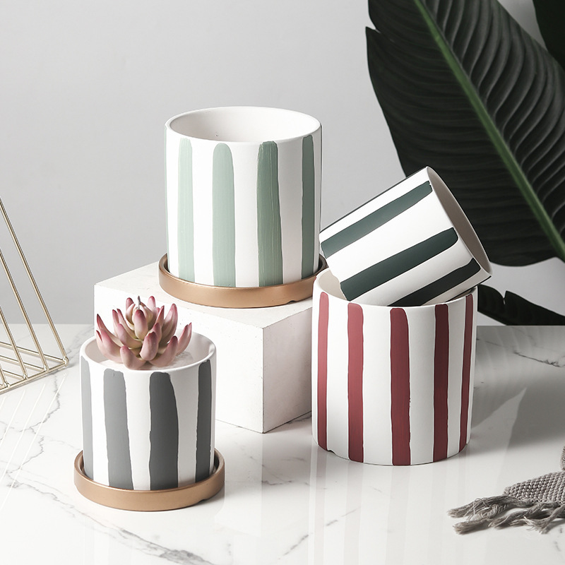 JYW2136 Classic cylinder ceramic planter with hand painting stripe