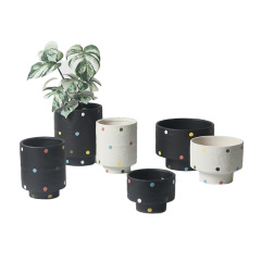 JYW2146 Polka dots design ceramic evelated bottom shaped planter pots