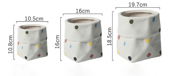 JYW2144  New developed Adorable bag shaped ceramic plant pot with polka dots design