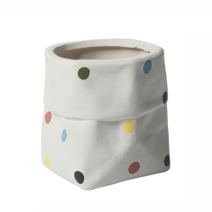 JYW2144  New developed Adorable bag shaped ceramic plant pot with polka dots design