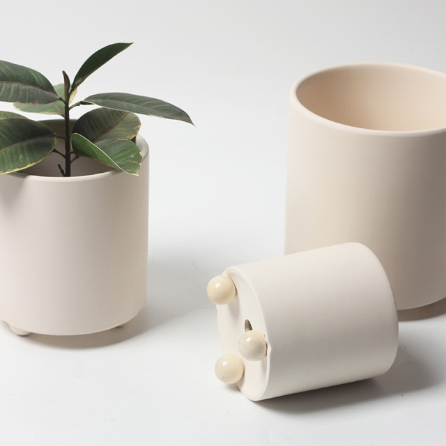JYW2157 New arrival beige indoor ceramic cylinder pot with feet for indoor garden use