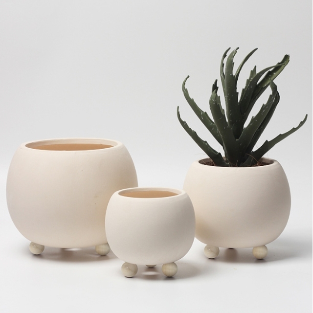 JYW2159 New arrival ball shaped ceramic planter pot with 3 feet