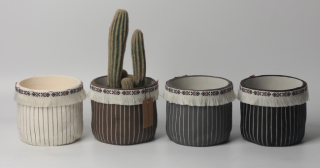 JLAK440 2025 New adorable cement fluted flower planter pot with fabric tassels