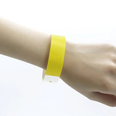 Disposable rfid colored paper id wristbands for events