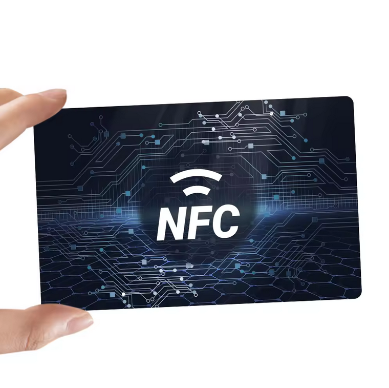 Customizable 860-960 MHz UHF RFID Card