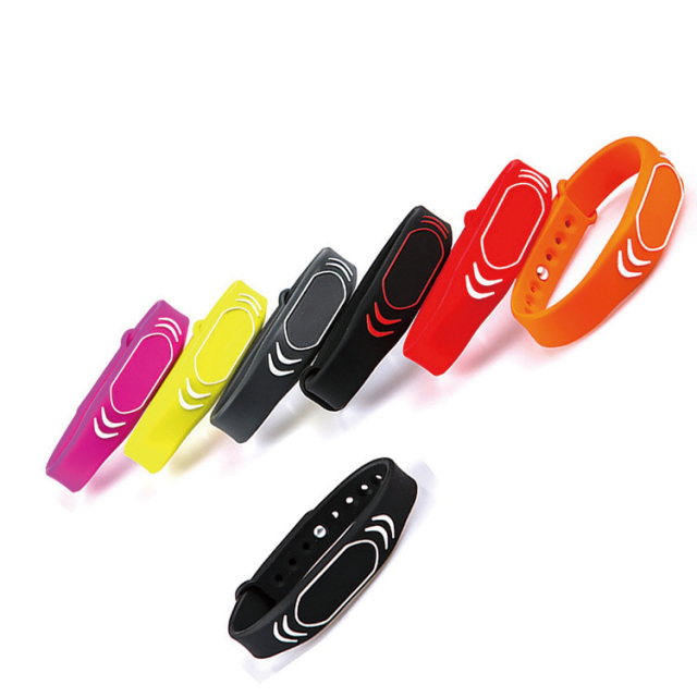 Silicone NFC Wristband for Water Park access control