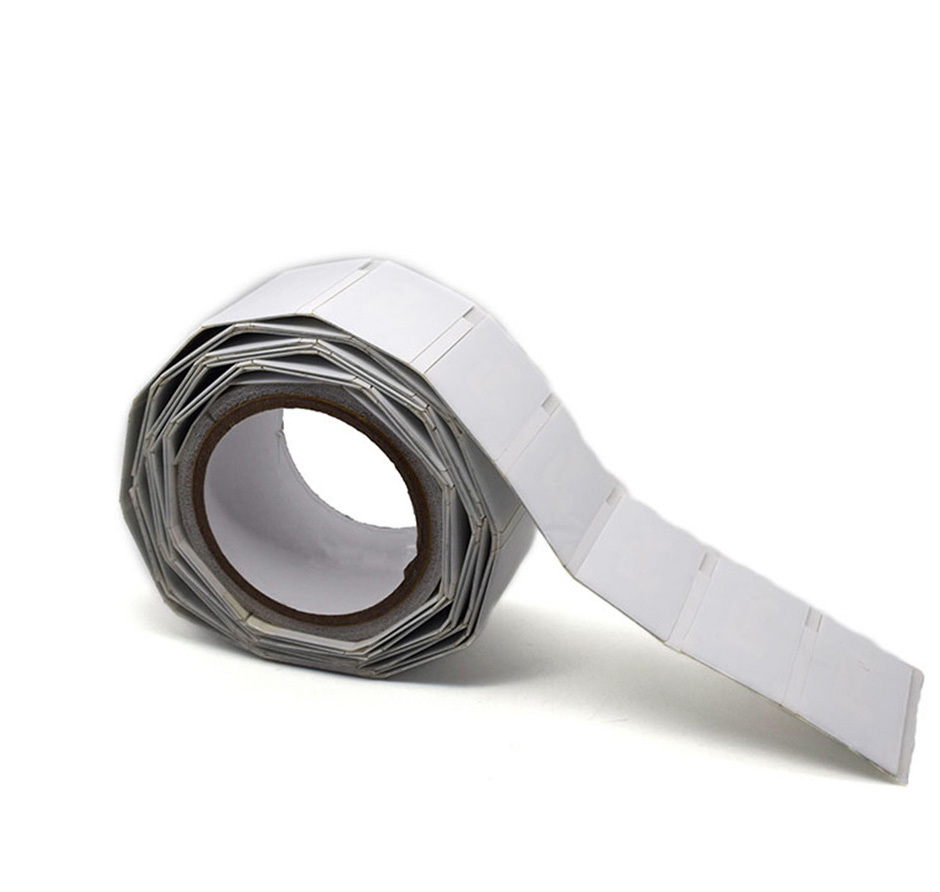 Flexible UHF RFID On-metal Tags