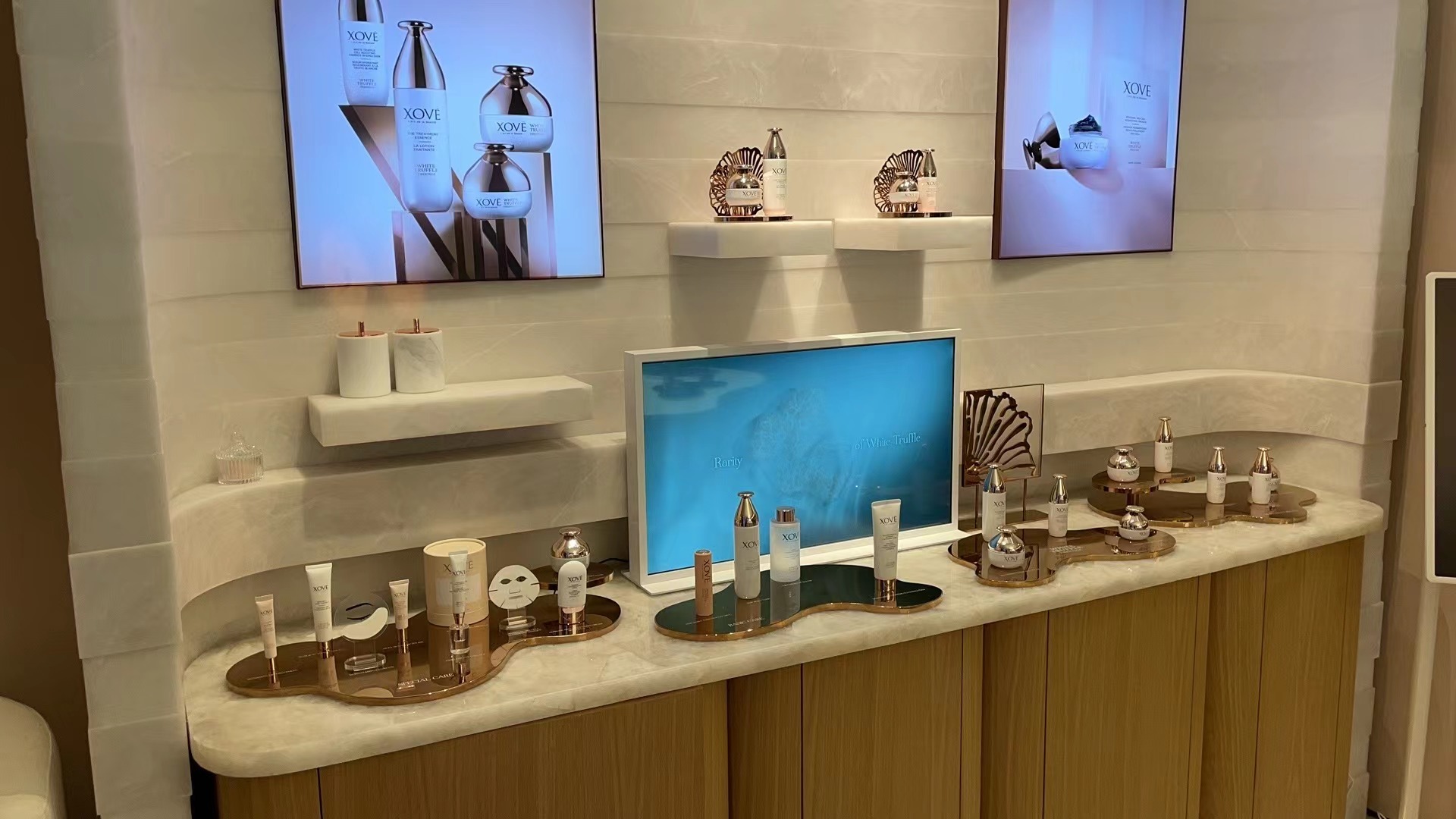 Cosmetics retail store
