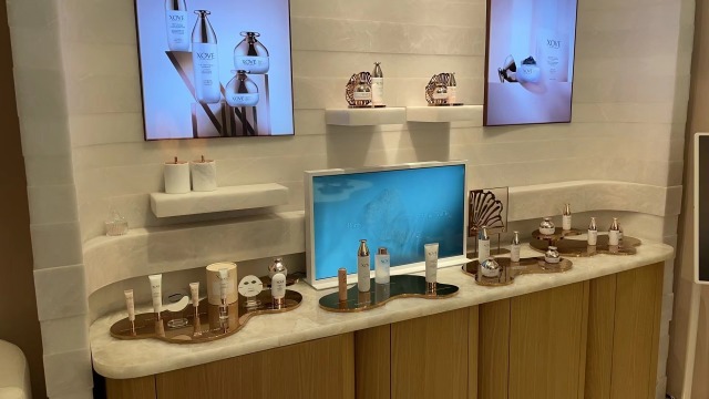 Cosmetics display