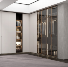 Wardrobe / Closet