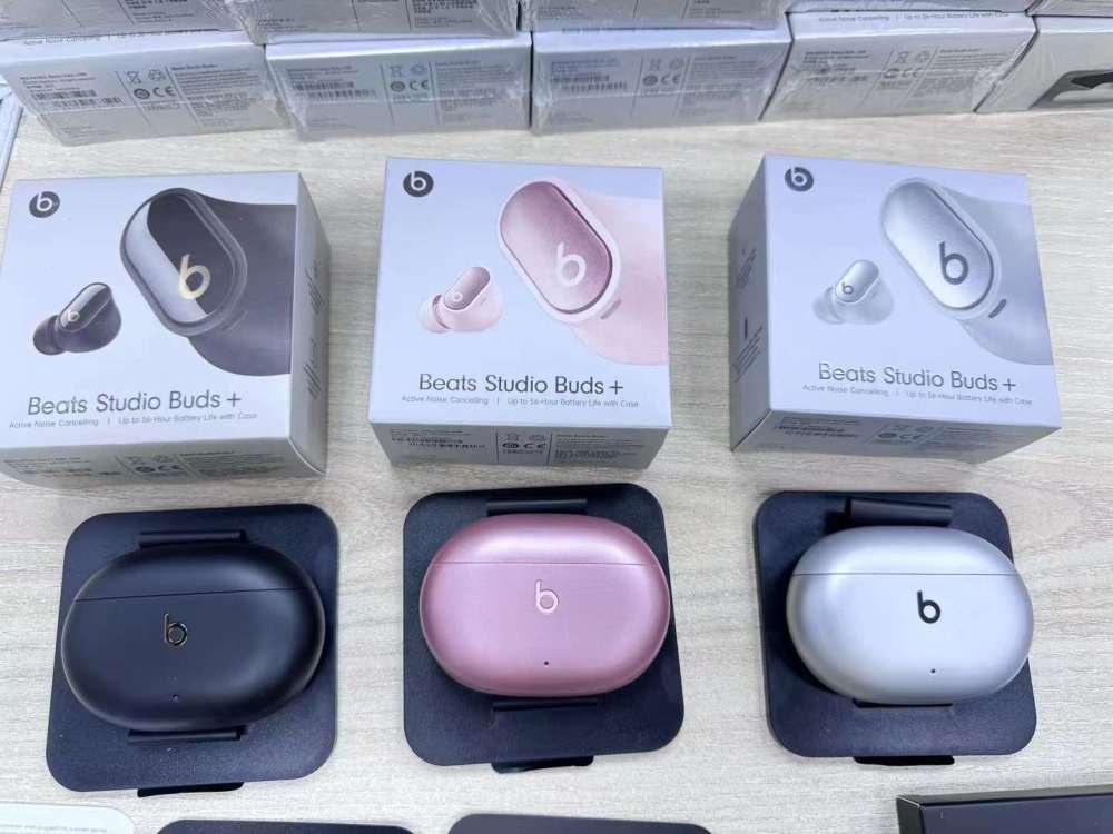 Beats Studio Buds +