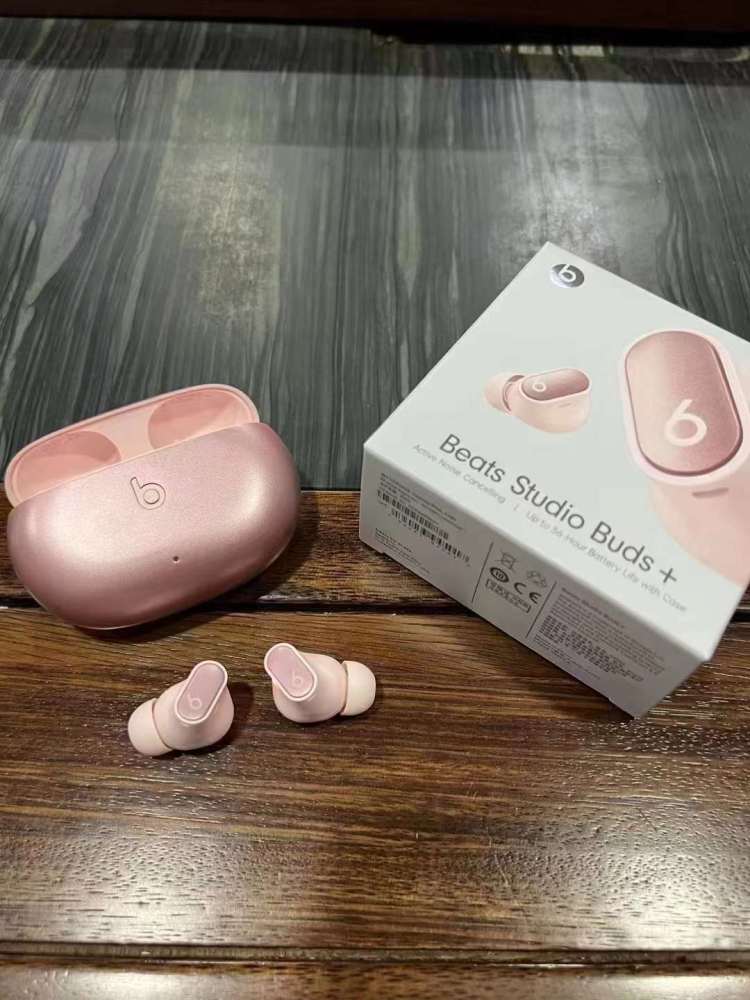 Beats Studio Buds +