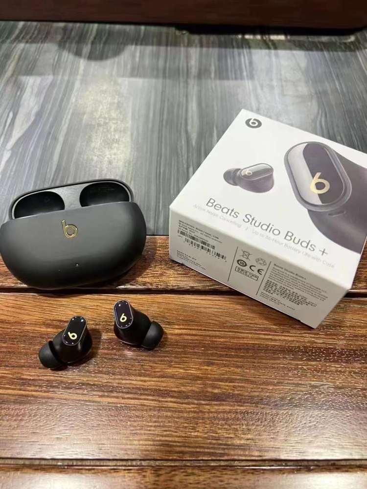 Beats Studio Buds +