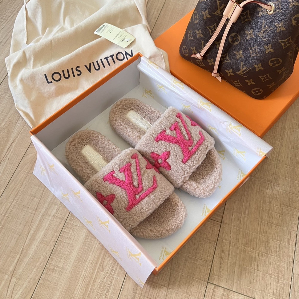 LV Shoes Women Men Autumn and winter lamb wool mop