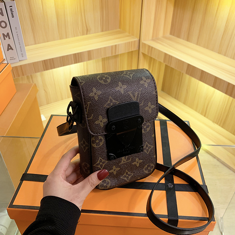 Men Bags LV Mobile bag