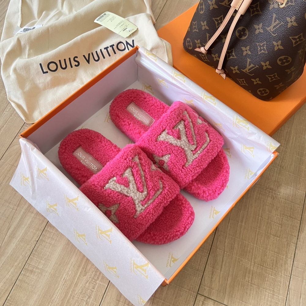 LV Shoes Women Men Autumn and winter lamb wool mop