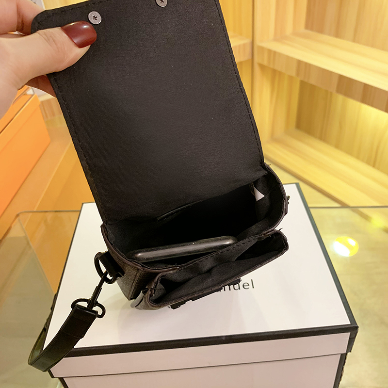 Men Bags LV Mobile bag