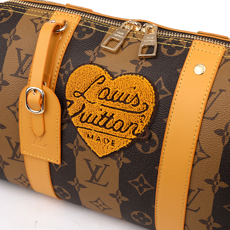 Men Bags LV New single shoulder bag
