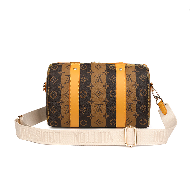 Men Bags LV New single shoulder bag