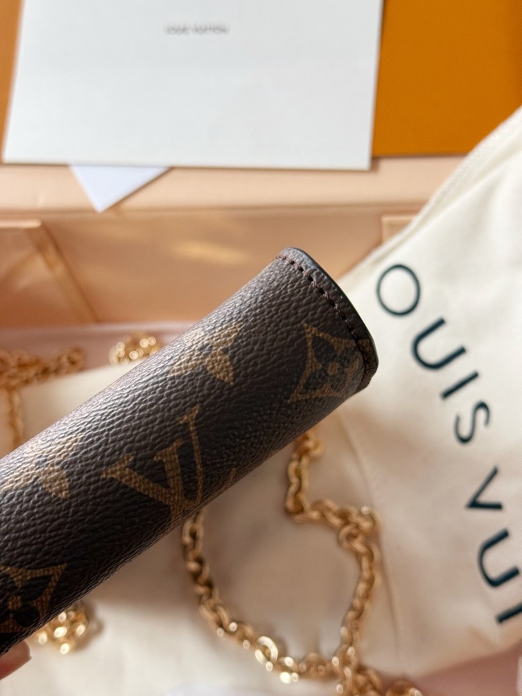 LV Louis Vuitton Vertical ZippyWallet phone case