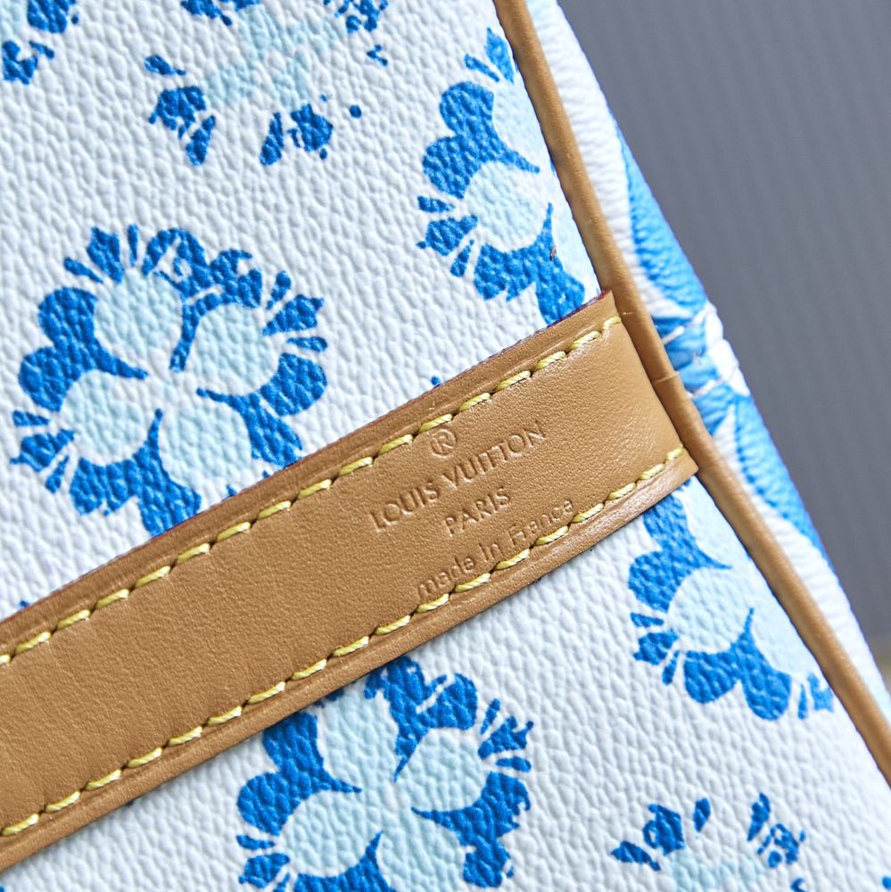 Blue Handbag (Summer 2025)