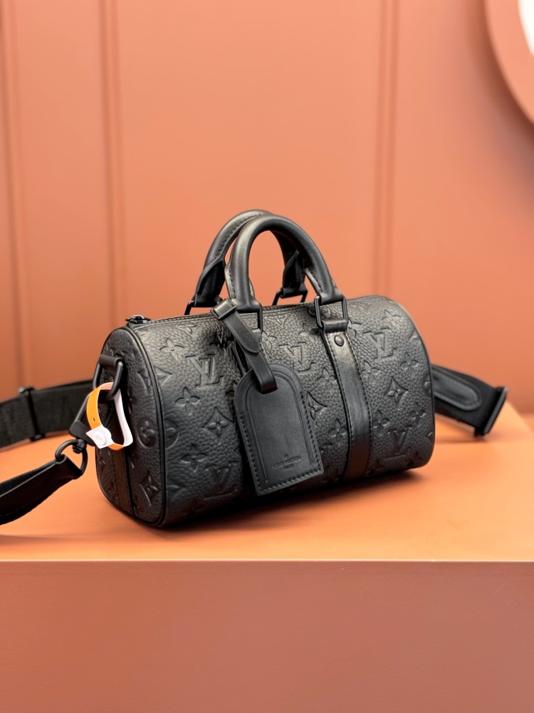 M20900 Black Men's Handbag