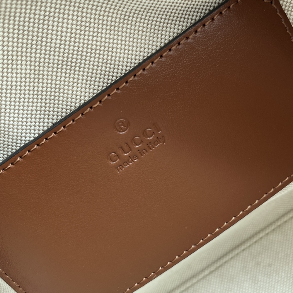 Mini travel bag