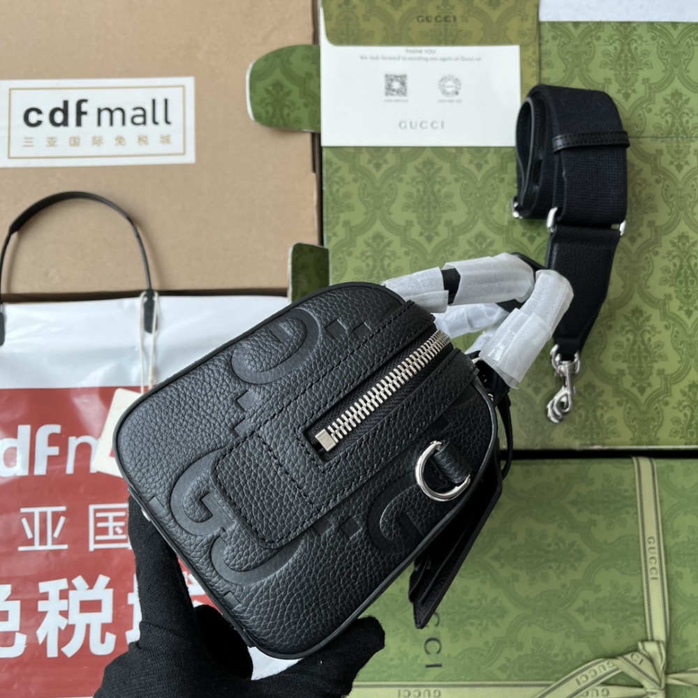 Mini travel bag