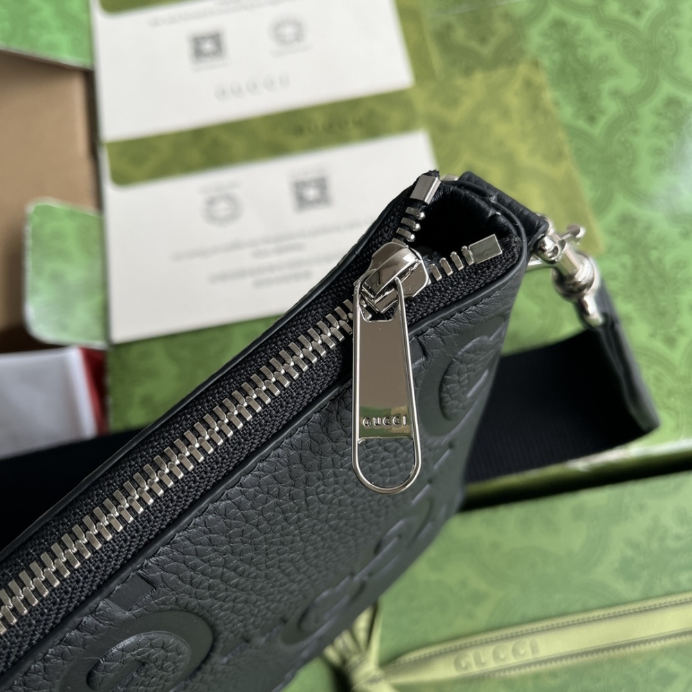 Small messenger bag