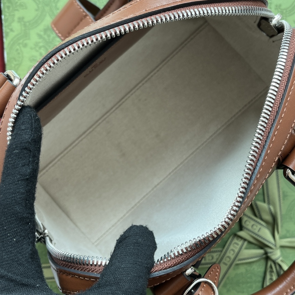 Mini travel bag