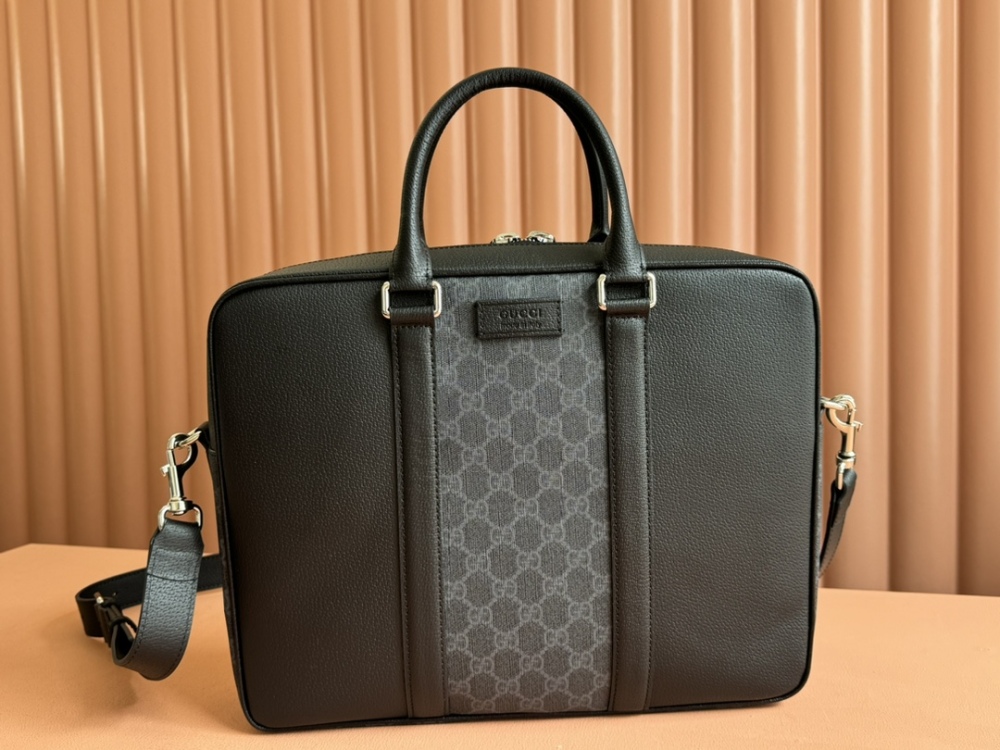 Medium briefcase