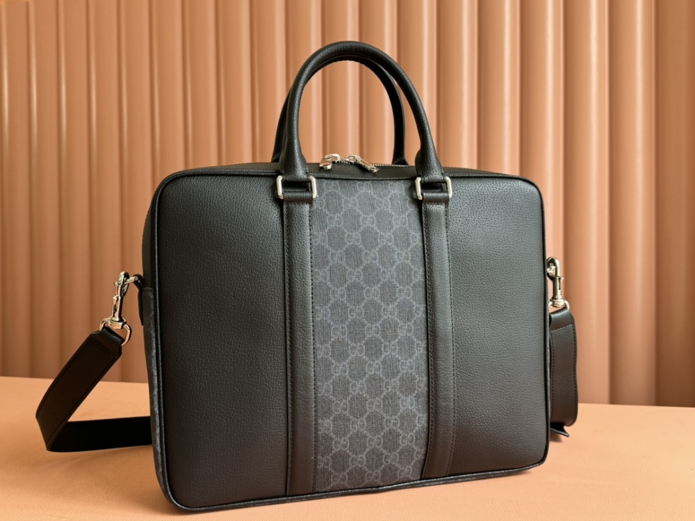 Medium briefcase