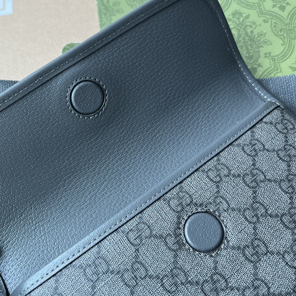 Small waist bag