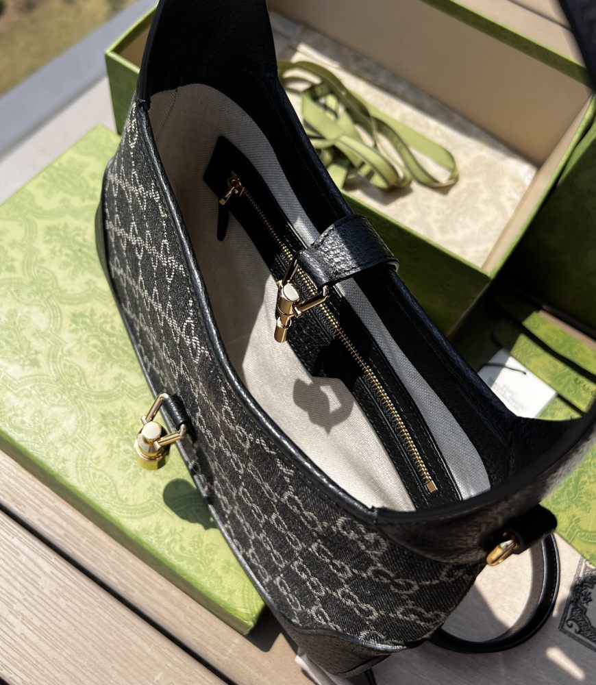 Small handbag