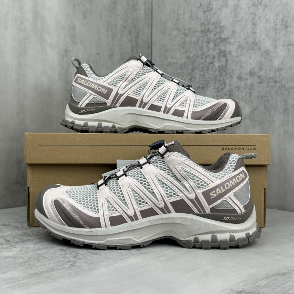 It is a pair of lightweight off-road running shoes,