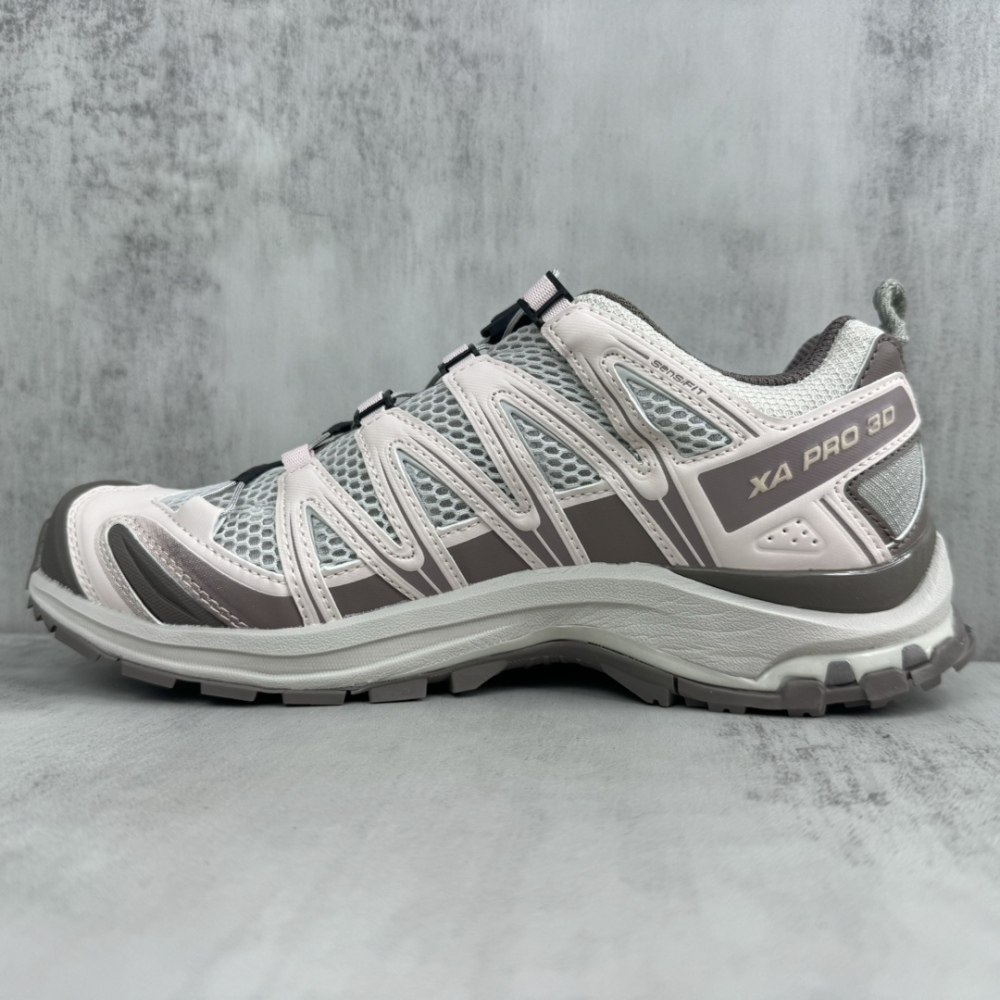It is a pair of lightweight off-road running shoes,