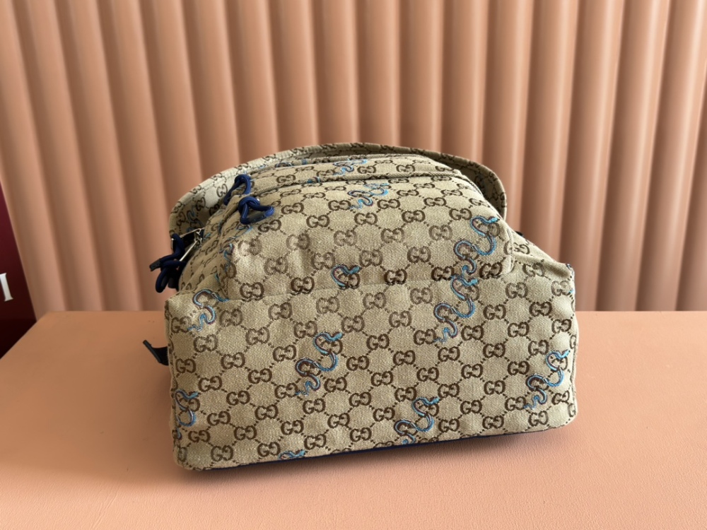 Snake print men's backpack