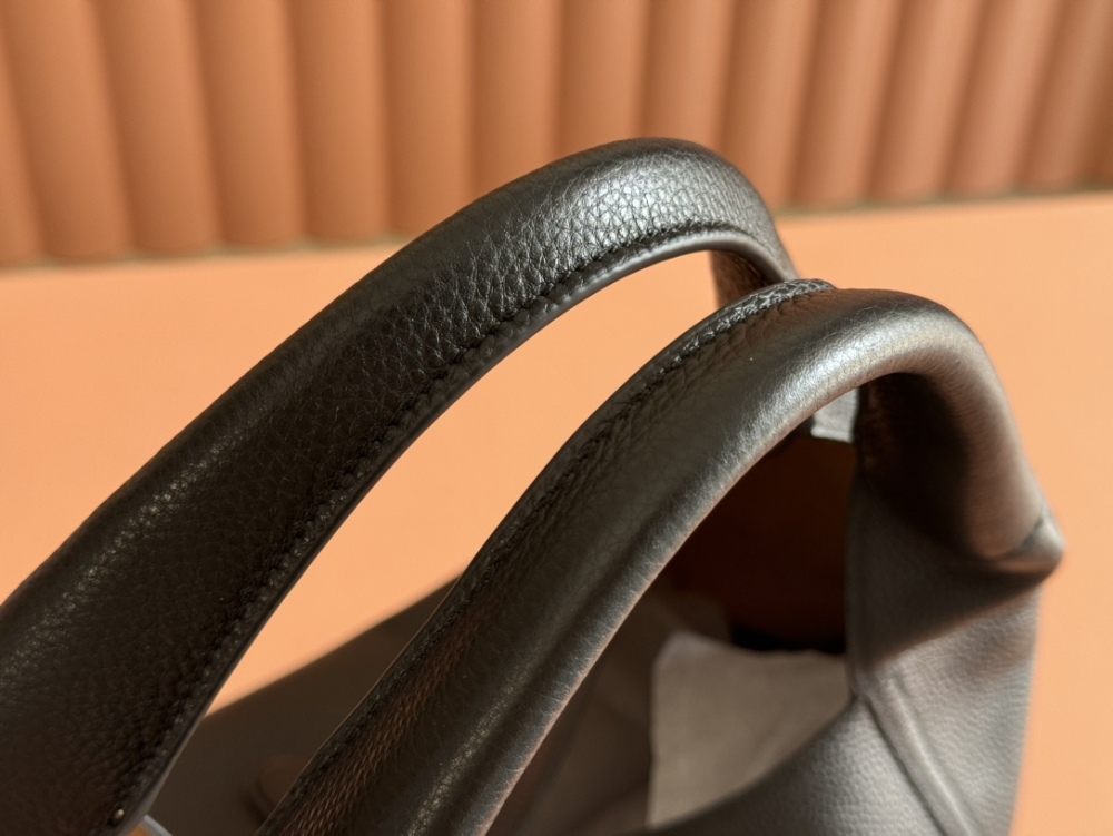 Large Half Horseneck Buckle Shoulder Backpack